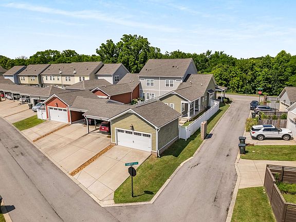 4th image of 1505 Winding Creek Dr