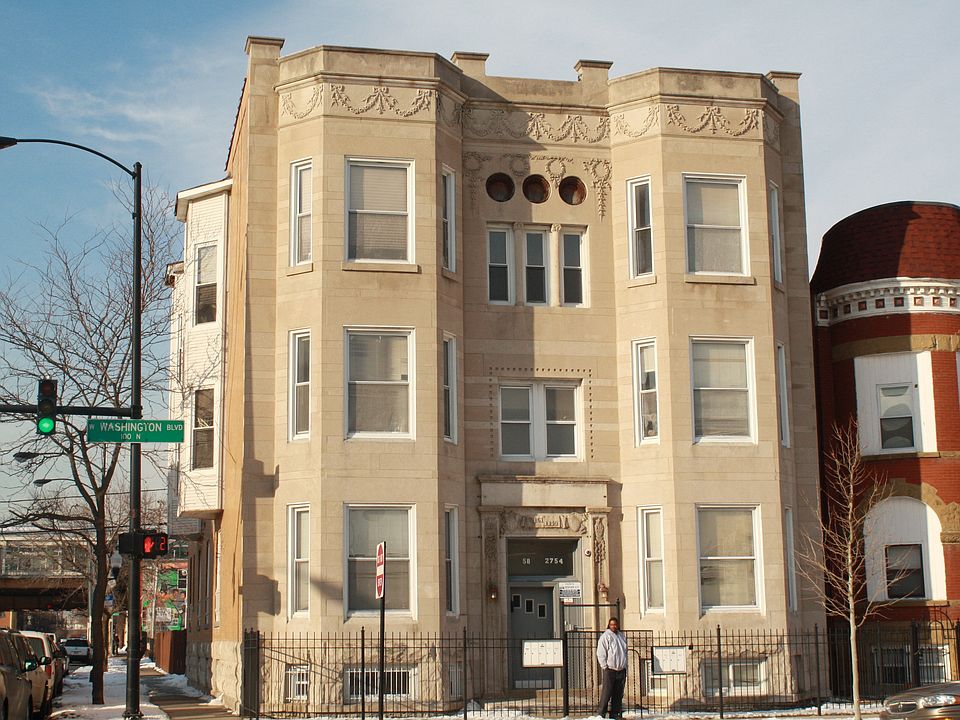 1st image of 2754 W Washington Blvd #4E