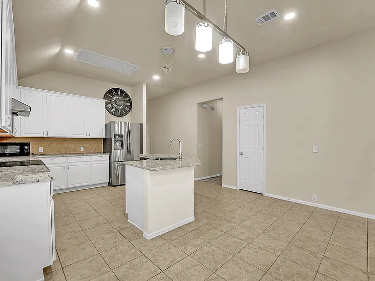 629 Rosarita Rd — Photo 29