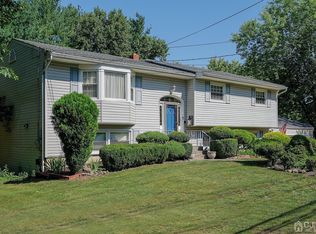 131 Tices Ln, East Brunswick, NJ 08816