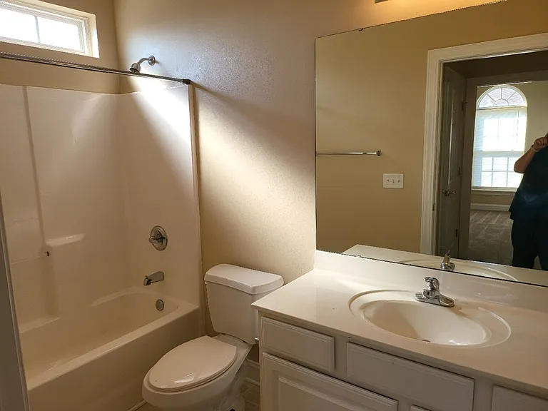 119 Fountain Pointe Ln #201 — Photo 14