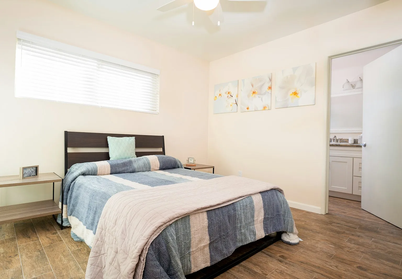 17417 Vanowen St, Unit 04 — Photo 4