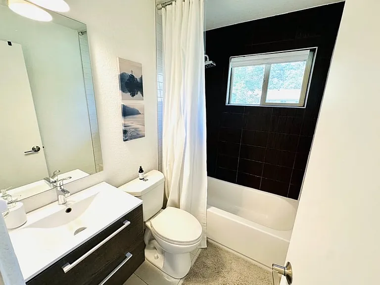 4225 Shoshone St #4225 — Photo 8