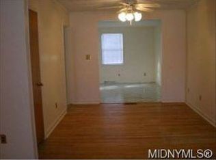 5 Bohling Rd, New Hartford, NY 13413