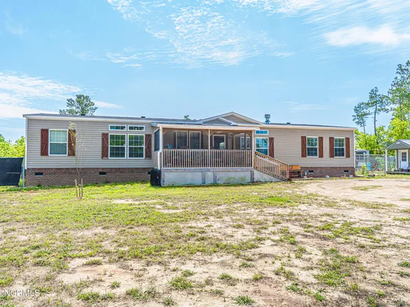 209 Dirt Road, Hamlet, NC 28345