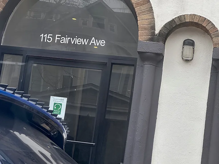113 Fairview Ave #38 — Photo 5