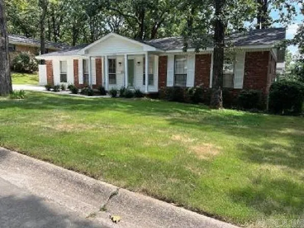 9617 Temple Dr, Little Rock, AR 72205