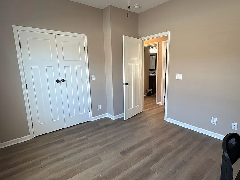 404 Cedar Lane — Photo 22