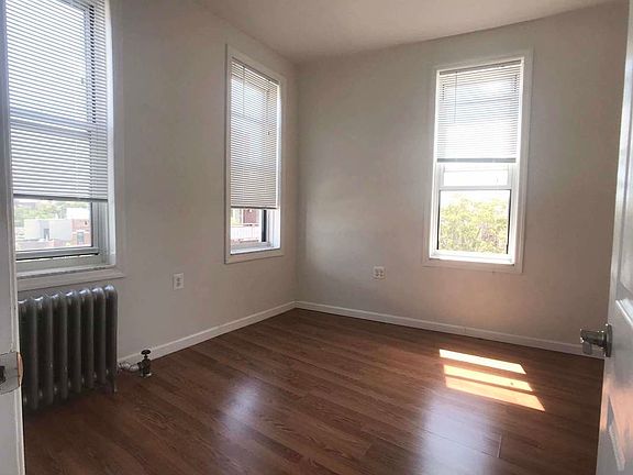4th image of 28-36 35th St #2