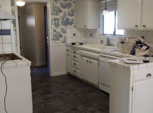 1503 E Vartikian Ave, Fresno, CA 93710