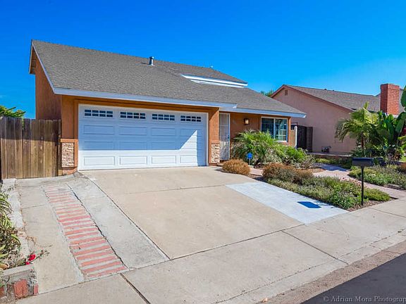 2nd image of 6885 Simi Pl