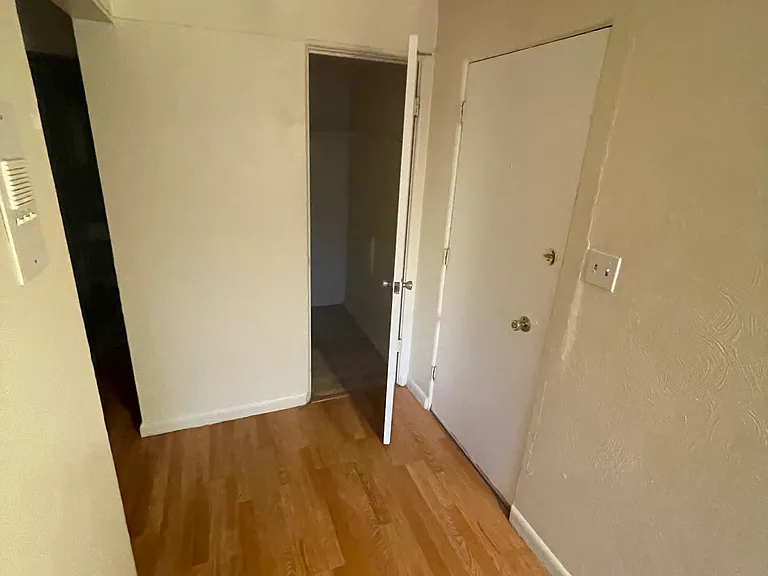103 W Powers Cir #104 — Photo 20