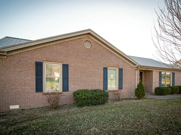 1106 Man O War Dr, Frankfort, KY 40601