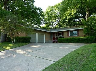 2105 Normandy Dr, Irving, TX 75060