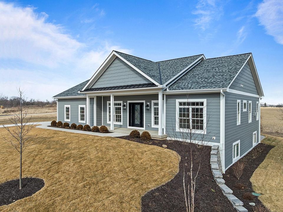 1st image of 1703 Links ROAD #57-08