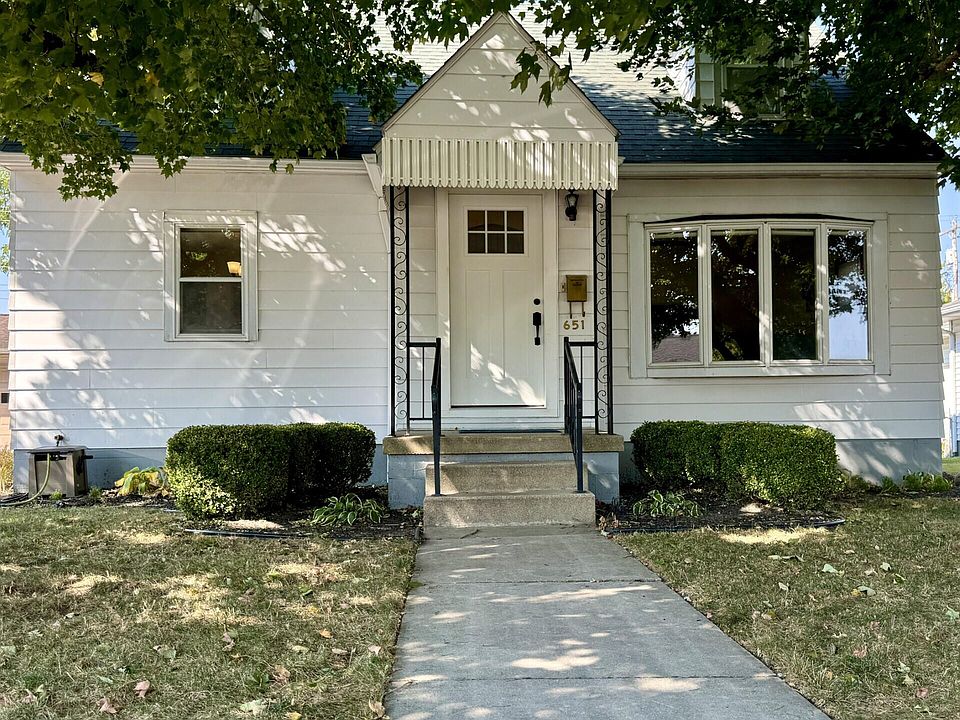 1st image of 651 E Ward St