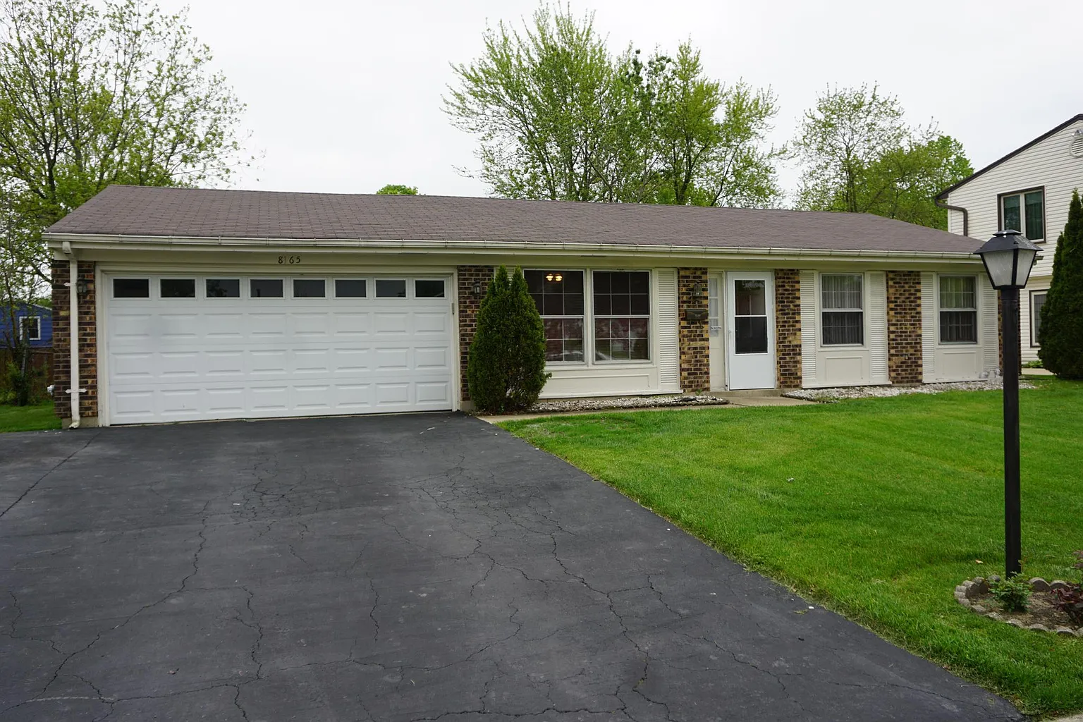 8165 Northway Dr photo 1