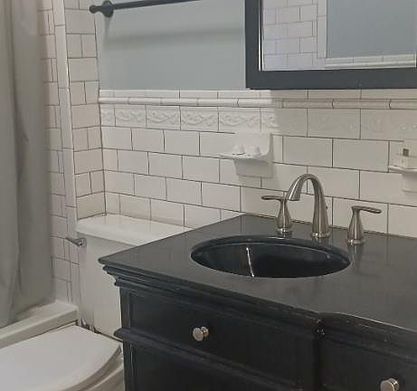 3rd image of 3321 Salena St #2-A