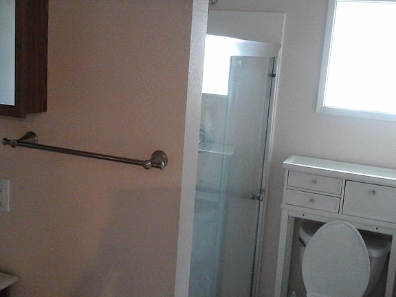5th image of 1393 Holmes Ave SE