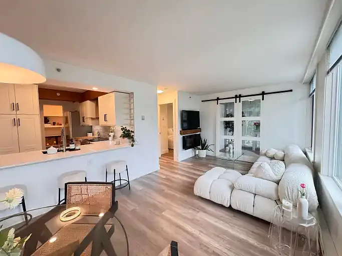 888 Pacific St #303 — Photo 4