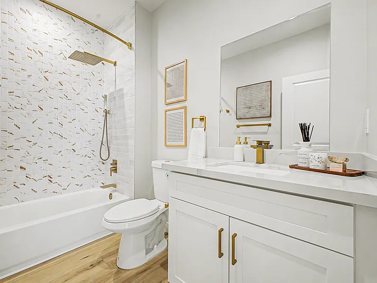 2601 E Clarendon Ave #9 — Photo 12