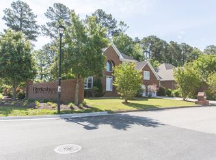 1101 Kingsbury Dr, Chesapeake, VA 23322