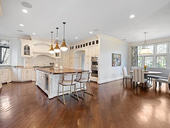 5th image of 34 Bridlewood Rd