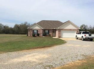 585 F Z Goss Rd, Picayune, MS 39466