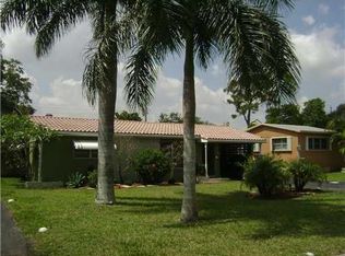 6808 SW 12th St, Pembroke Pines, FL 33023