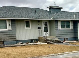 1022 Russell Ave, Worland, WY 82401