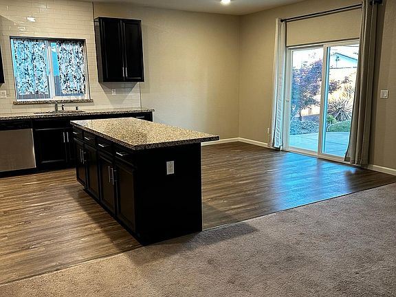 5th image of 7176 Corvus Cir