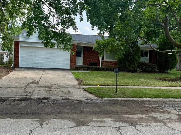 4431 Davlind Dr, Holt, MI 48842