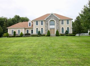 6 Great Bridge Rd, Freehold, NJ 07728