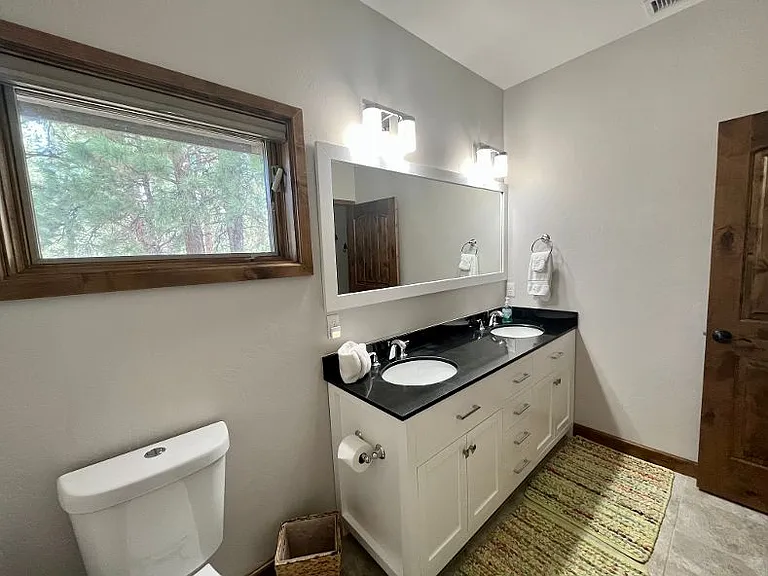 592 Badger Trl S — Photo 11