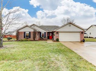 2790 Huntington Dr, Troy, OH