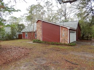 5800 Doonesbury Ct, Tallahassee, FL 32303