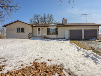 13893 200th St, Hutchinson, MN, 55350