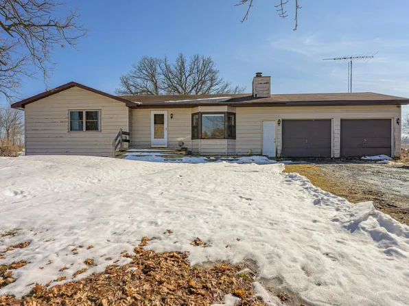 13893 200th St, Hutchinson, MN 55350