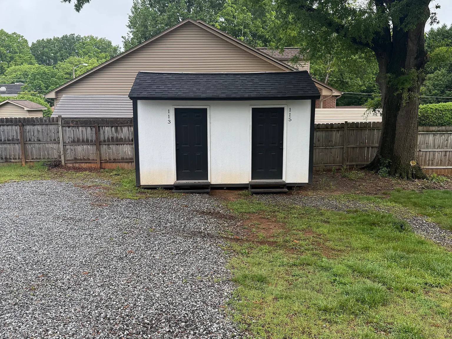 1 bed, 800 sqft, $1,200 — Photo 3
