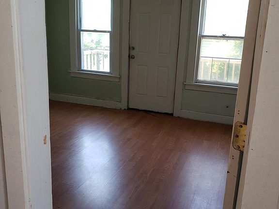 5th image of 6705 Guthrie Ave
