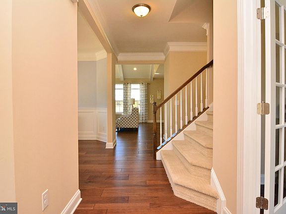 2nd image of 23373 Greenbank Dr