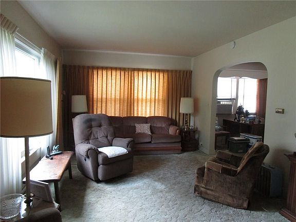 2nd image of 4181 Fassett Ln