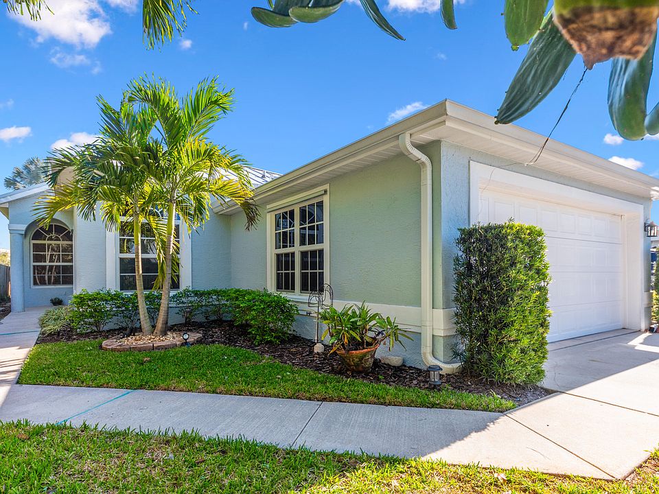 1st image of 3573 SW Coco Palm Drive