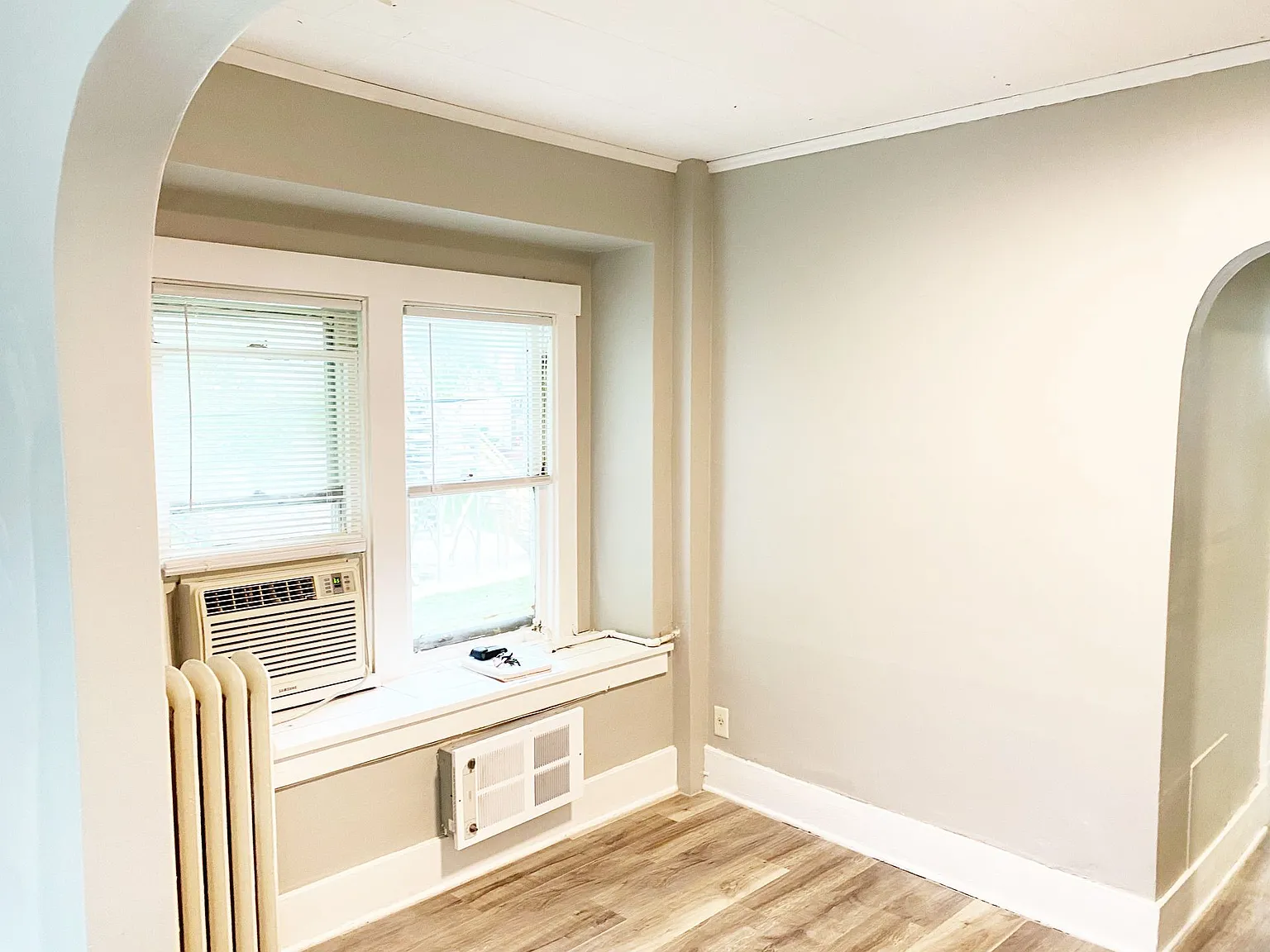 Dundee Park Apartments — Photo 3