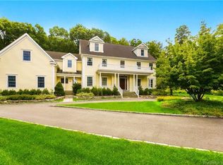 1 Oscaleta Rd, Ridgefield, CT 06877
