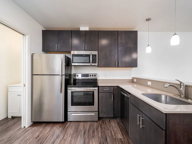 6006 SE 53rd Ave — Photo 12
