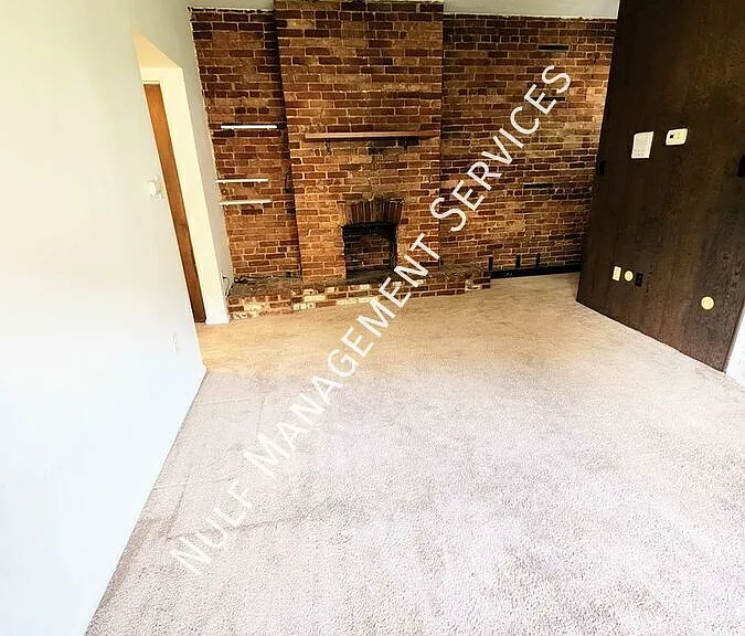 833 Mifflin Ave #203 — Photo 2