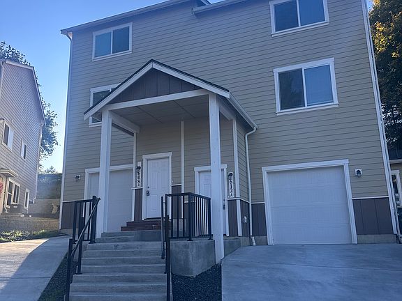 2nd image of 608 Hansen St SE #A