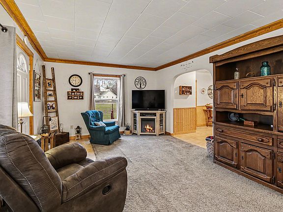 5th image of 2240 E Loop Rd