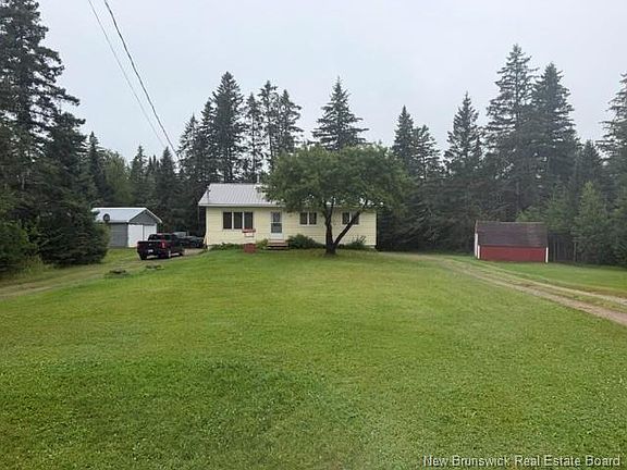 4th image of 300 Goddard Rd
